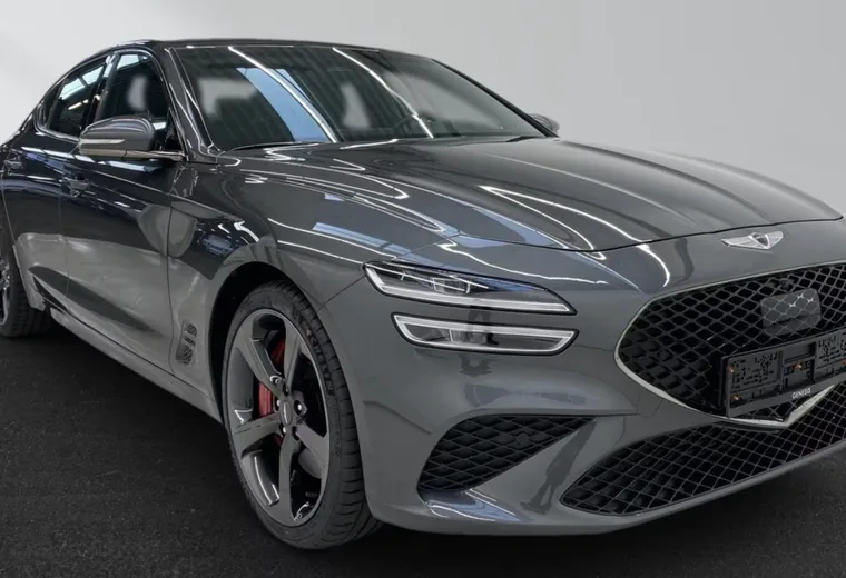 Genesis G70 2.2 D Sport RWD
