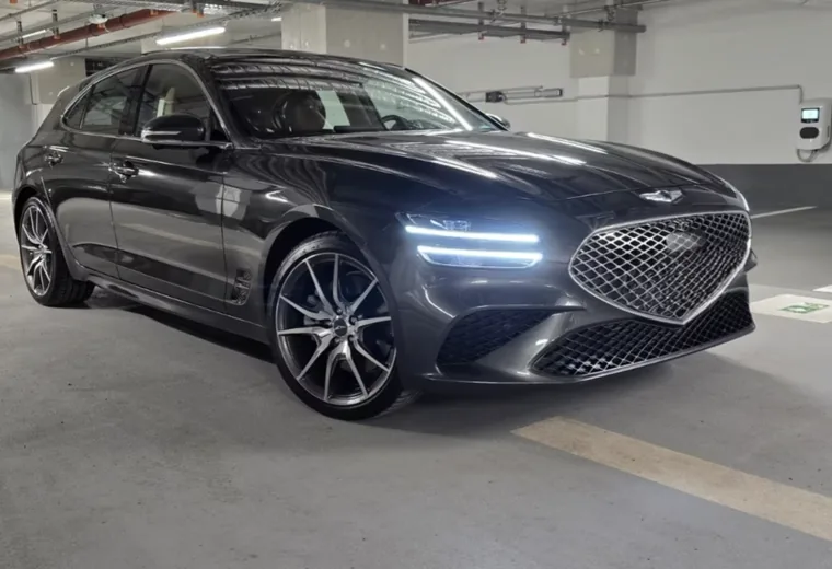 Genesis G70