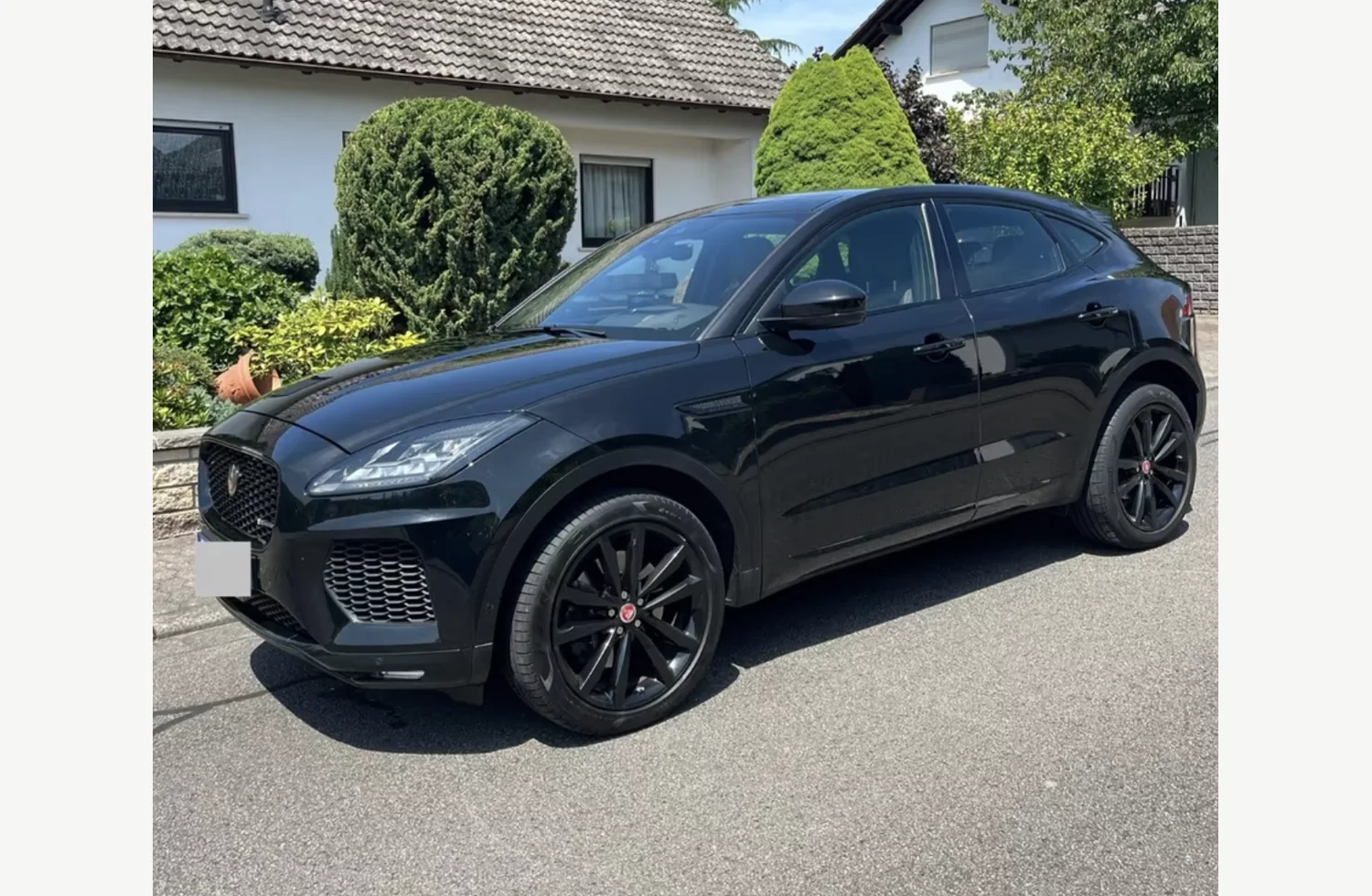 Jaguar E-Pace P250 R-DYNAMIC AWD First Edition