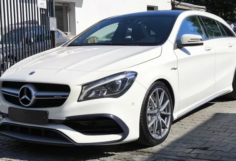 Mercedes-Benz CLA 45 AMG Shooting Brake