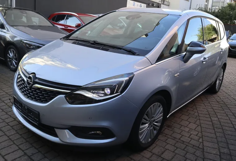 Opel Zafira Tourer